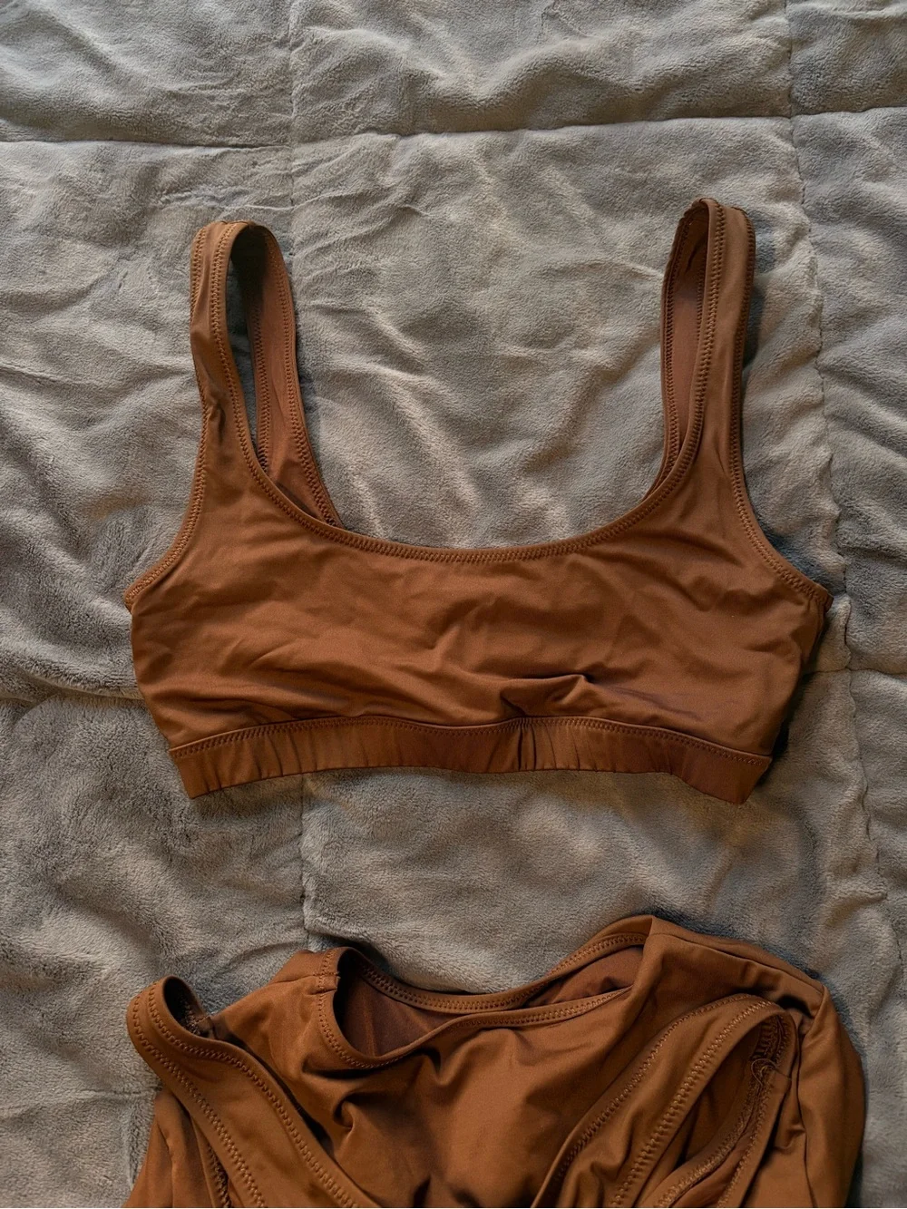 SKIMS Brown Three-Piece Bikini Set - Picture 8 of 9
